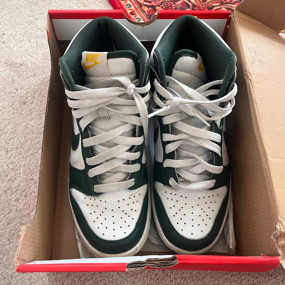 Nike Forest Green and White High-Tops - Picture 1 of 2
